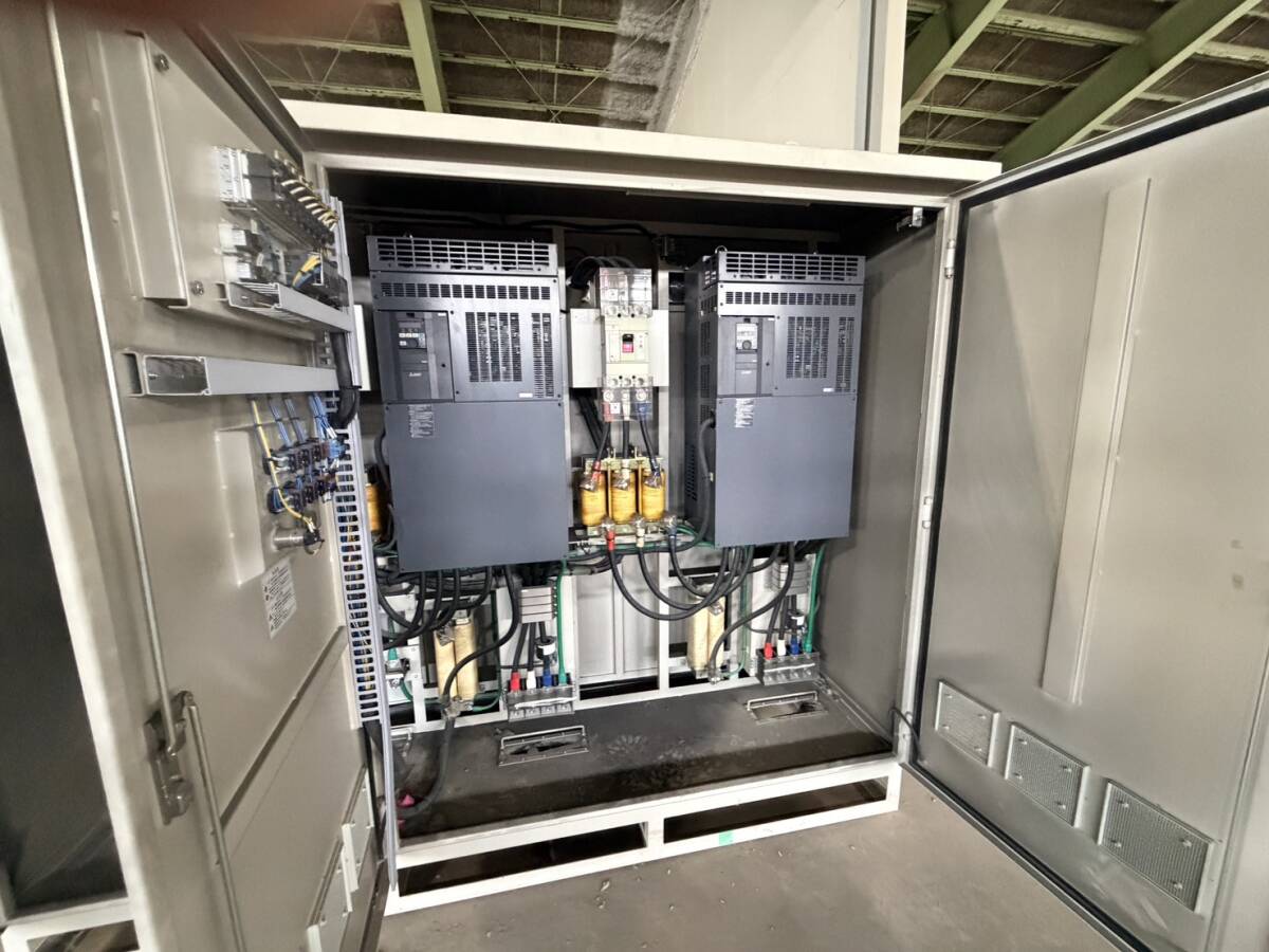 Mitsubishi Electric FR-F840-90K-1 Inverter 90kW (open box) [m1236364646]