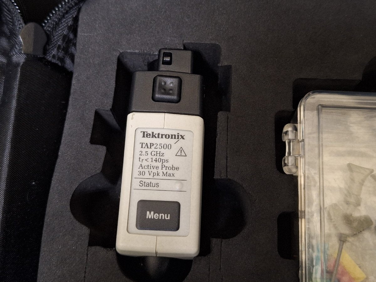 Tektronix TAP2500 Active Probe 2.5GHz [h1236450582]