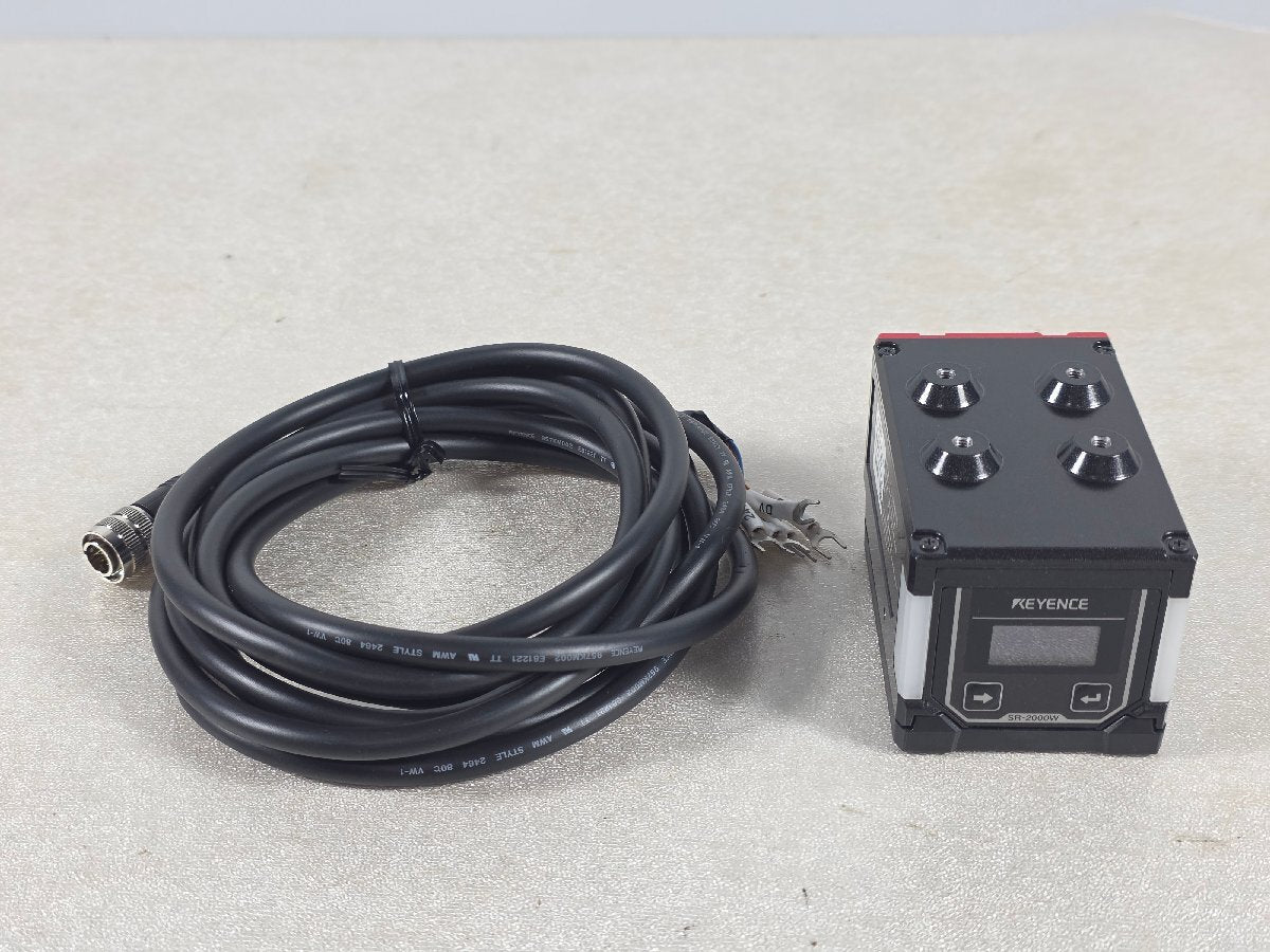 Keyence SR-2000W 1D/2D Code Reader Ultra Wide Field [n1237184348]
