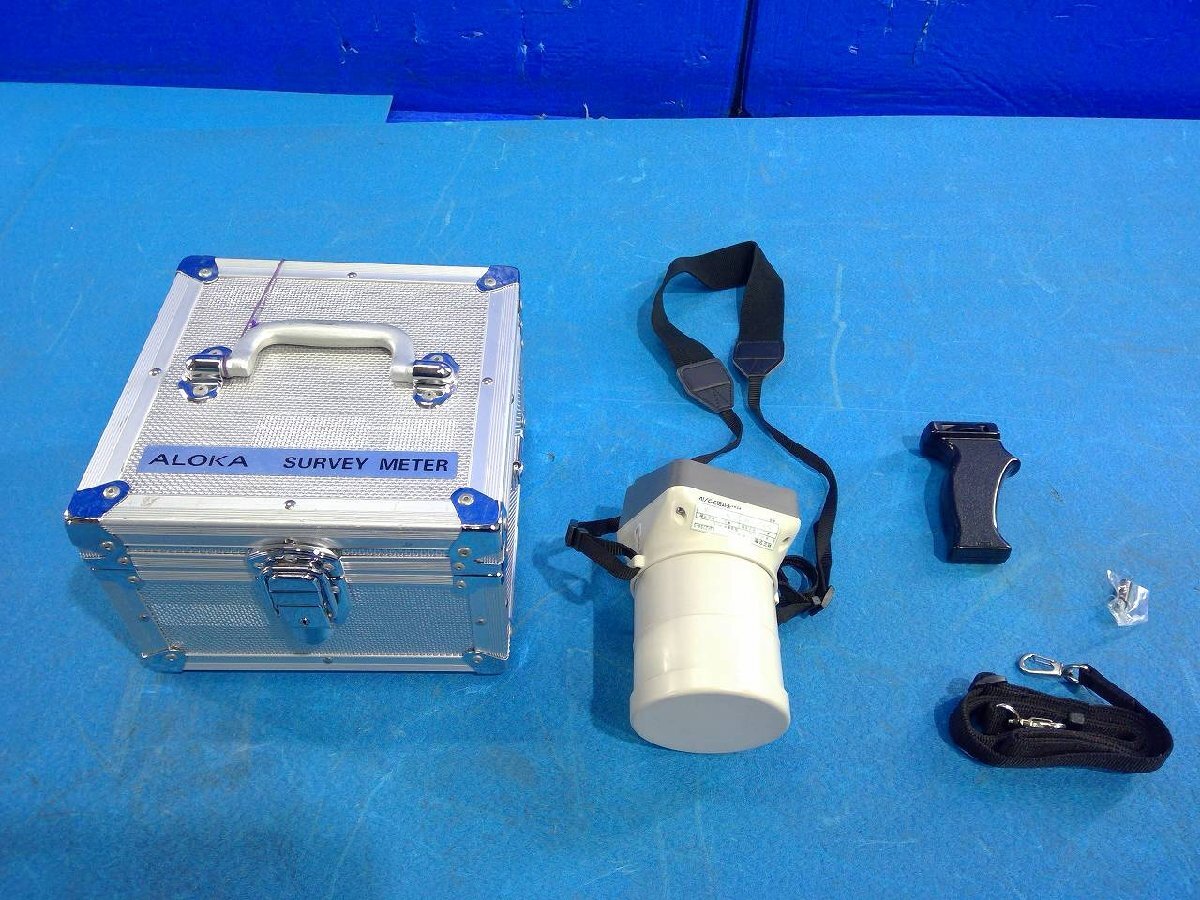 ALOKA ICS-323B Survey Meter (for parts or not working) [f1237250961]