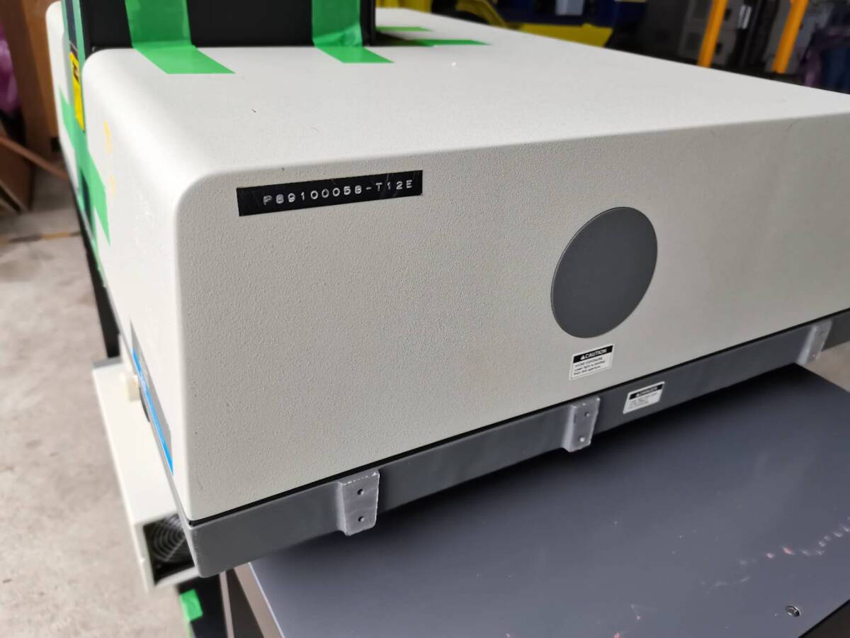 Nicolet 520 FT-IR Spectrometer [h1237449897]