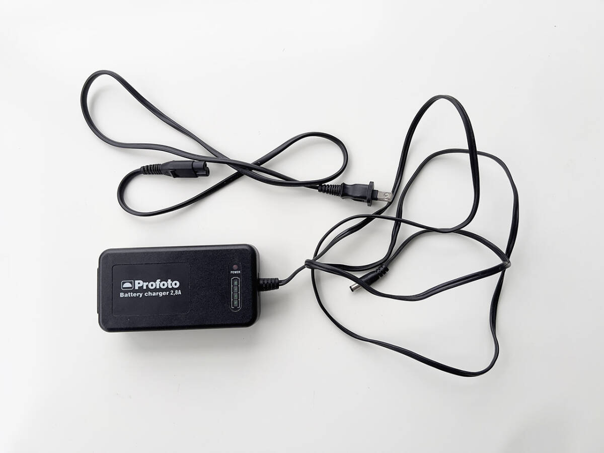 Profoto B1 with Battery and Charger [k1237805206]