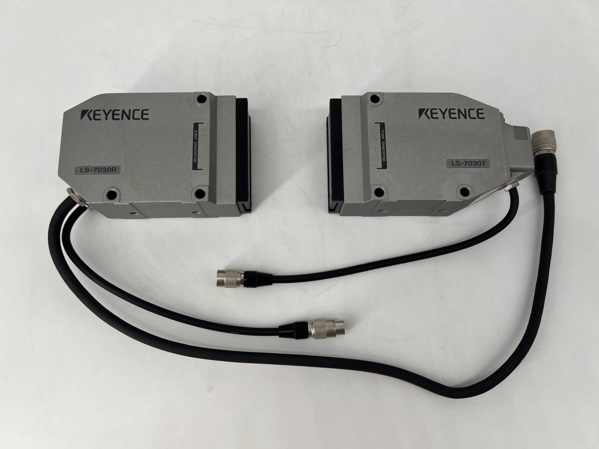 Keyence LS-7030 Digital Image Processing System with LS-7030T and LS-7030R [w1238017324]