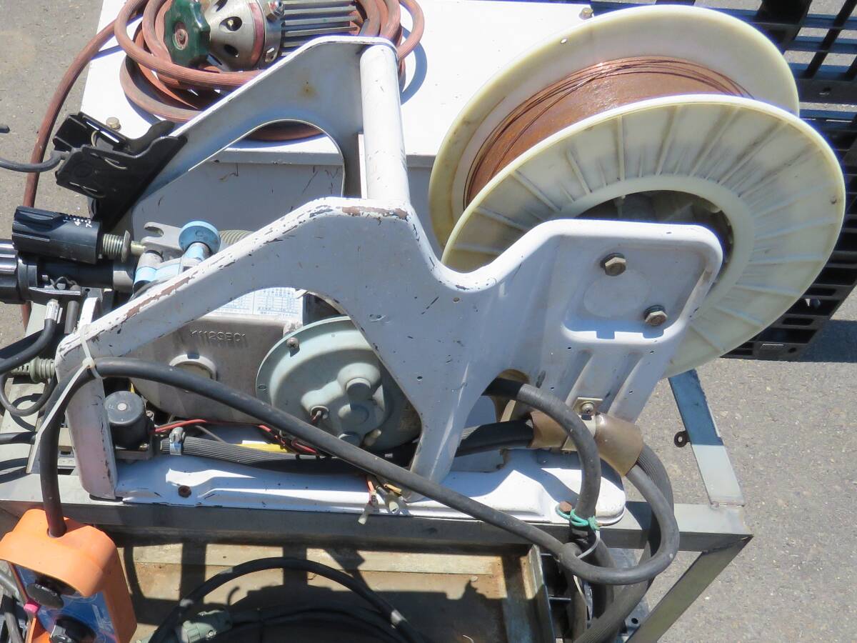 Daihen CPXS-200 Welding Machine with Wire Feed Unit CM-231 (for parts or not working) [k1238221992]