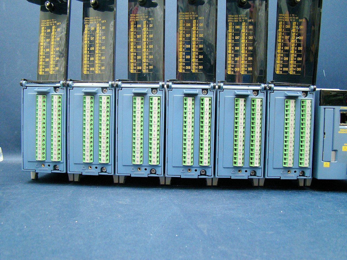 Yokogawa MX100 DAQMASTER Data Acquisition Unit 60CH [t1239000652]