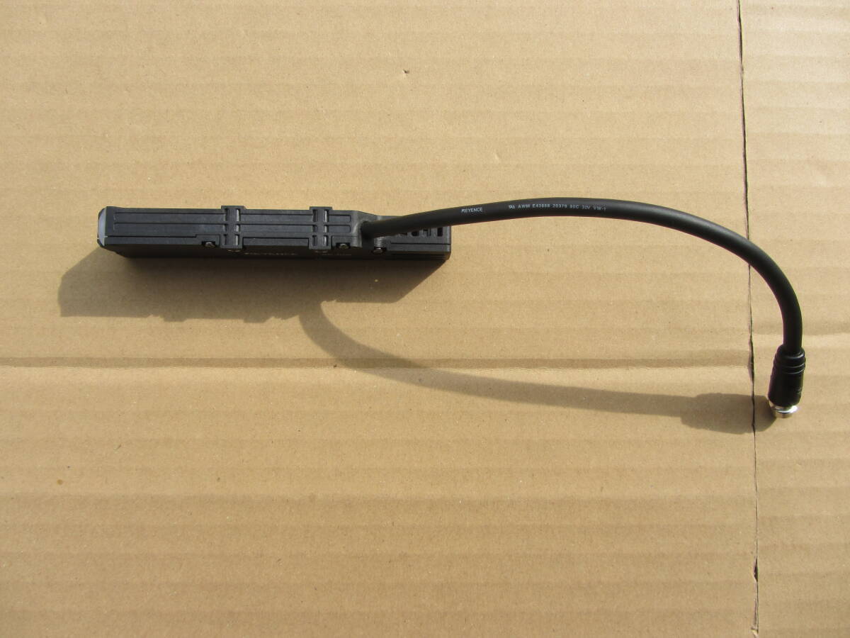 Keyence SK-1000 SK-050 OP-87056 Electrostatic Measurement System 2m Cable [v1239264317]