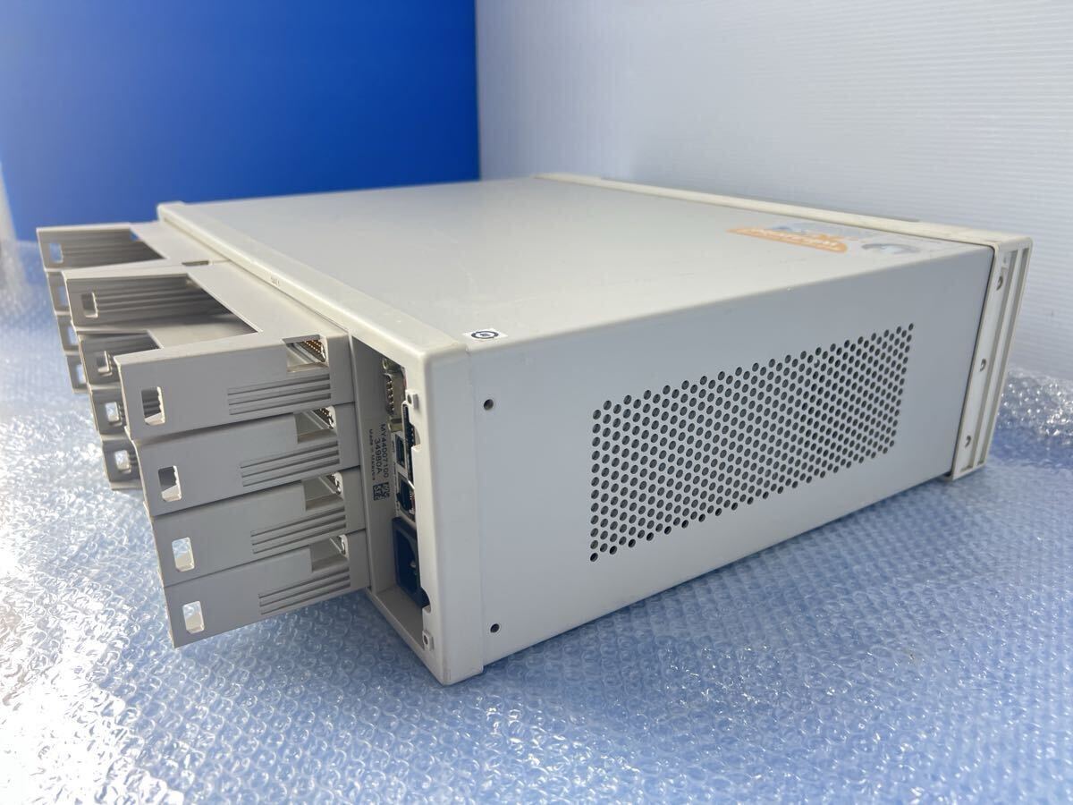 Agilent 34980A Multifunction Switch/Measure Unit with Modules 34938A, 34921A, 34937A, 34950A [s1239269299]