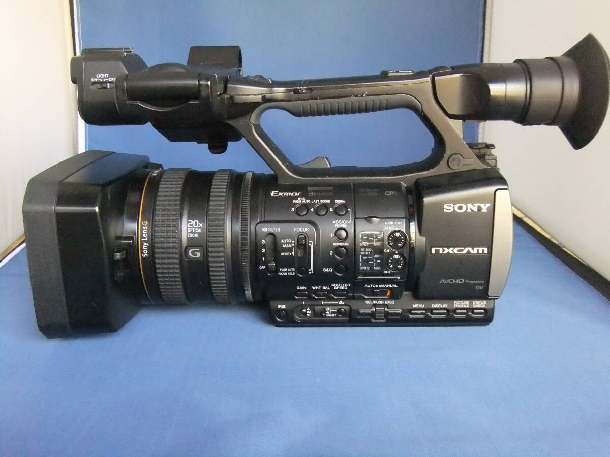 SONY HXR-NX3 Professional Video Camera [f1239327003]