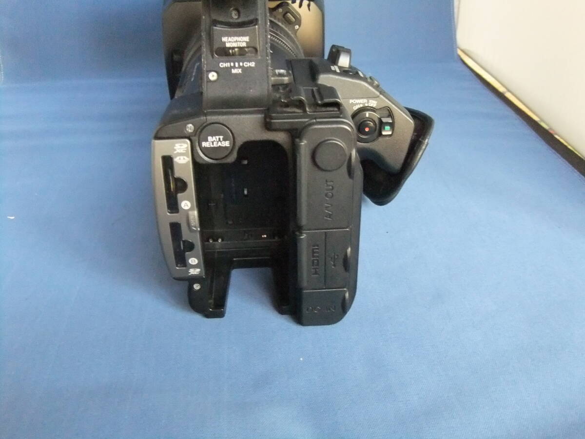 SONY HXR-NX3 Professional Video Camera [f1239327003]