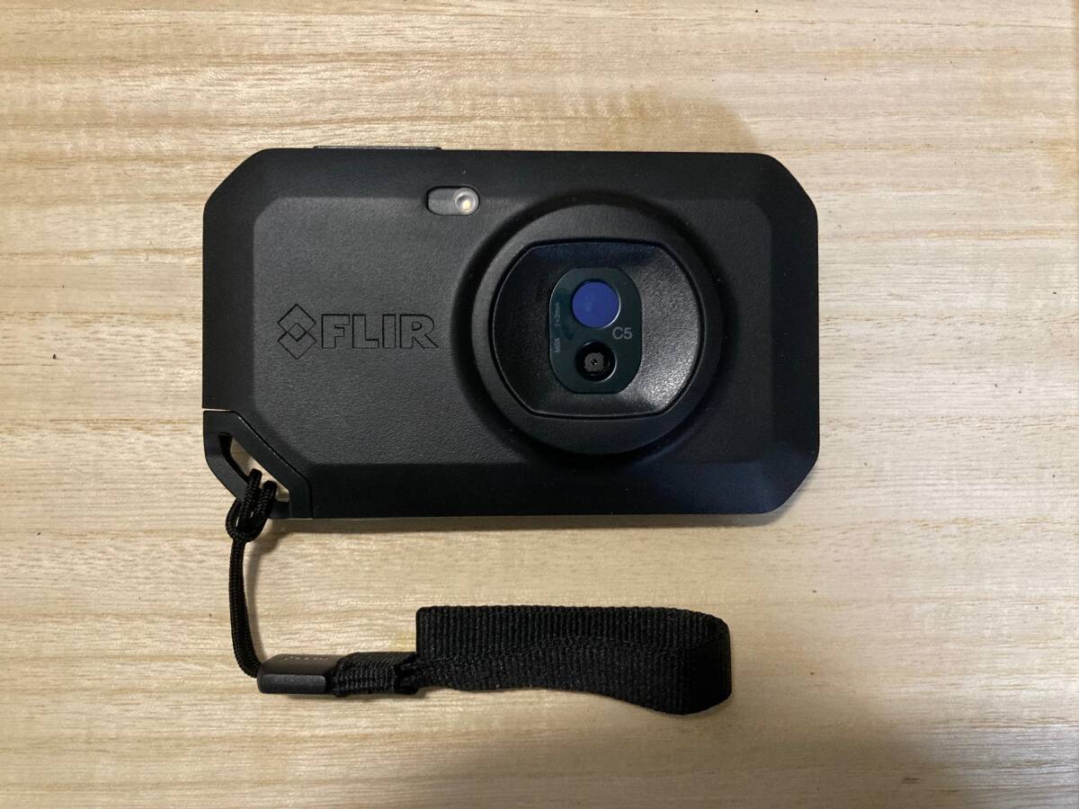 FLIR C5 Compact Thermal Camera Wi-Fi with Accessories [r1239380750]