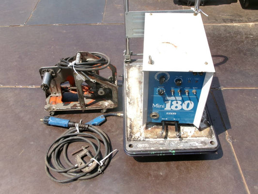Daihen CPTM-1801(S-1) CO2 MAG Welding Power Supply 3-Phase 200V Output 180A [j1239472772]
