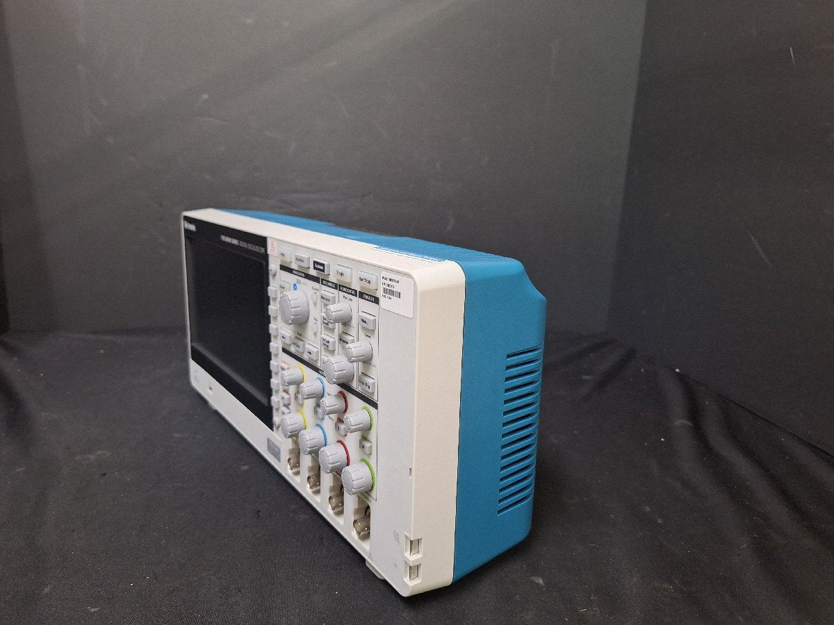 Tektronix TBS2204B Digital Oscilloscope 200MHz 4CH [r1239555548]