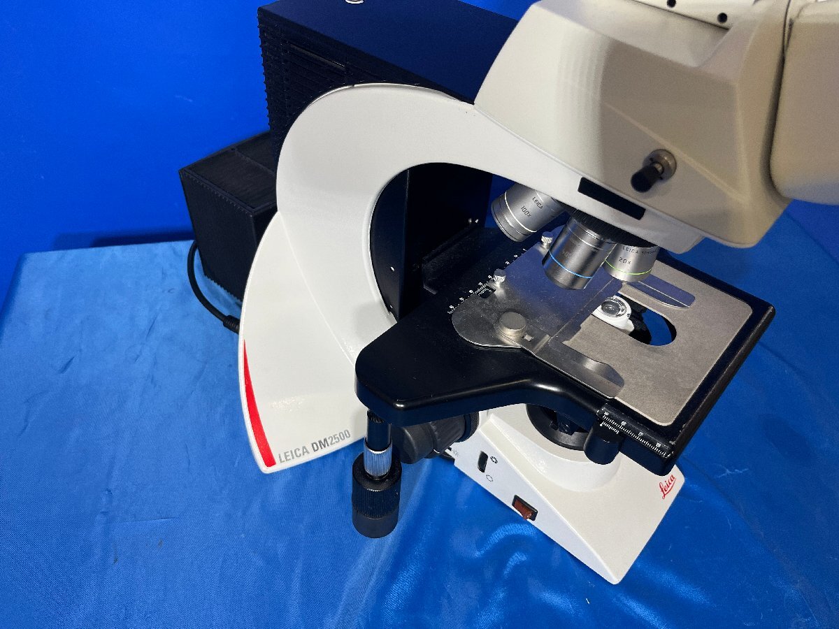 Leica DM2500 Upright Microscope [l1240122362]