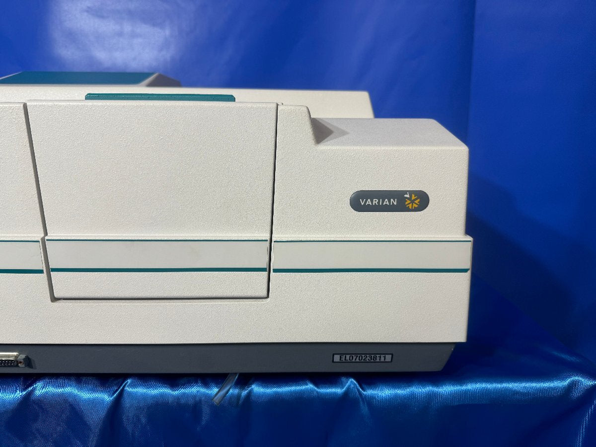 Varian CARY100 SCAN UV-Vis Spectrophotometer [n1240110168]