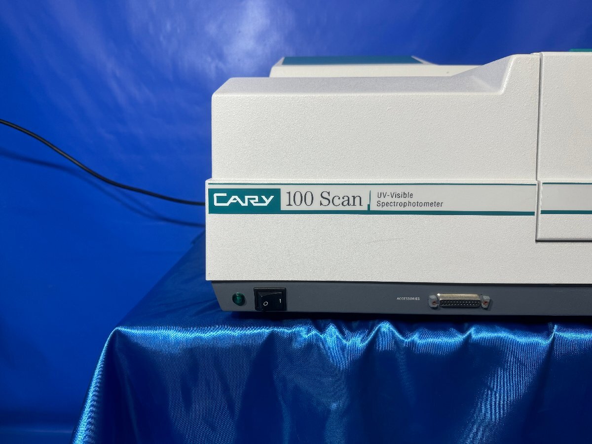 Varian CARY100 SCAN UV-Vis Spectrophotometer [n1240110168]
