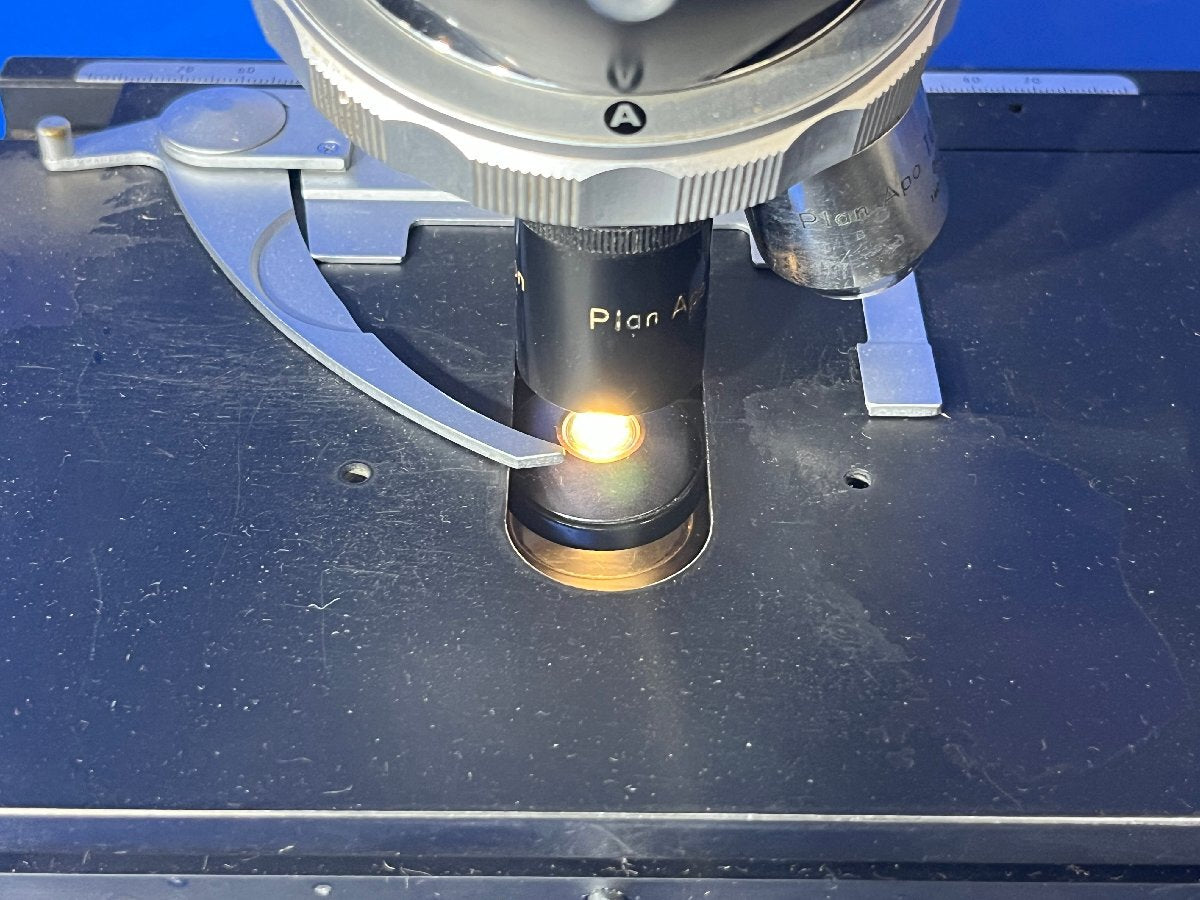 Nikon BIOPHOT Differential Interference Contrast Microscope [j1240110724]