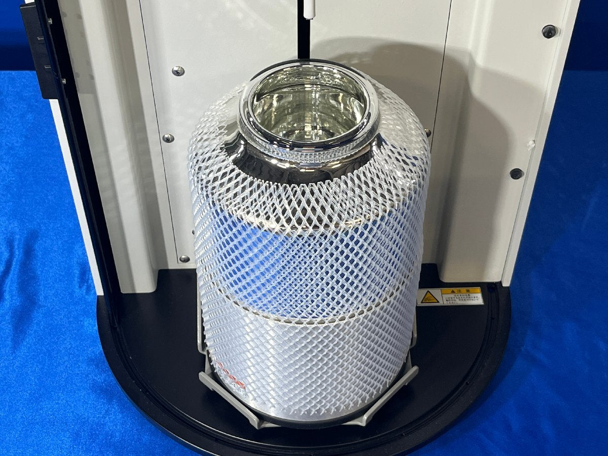 Shimadzu TriStar II Surface Area and Pore Size Analyzer [j1240111975]