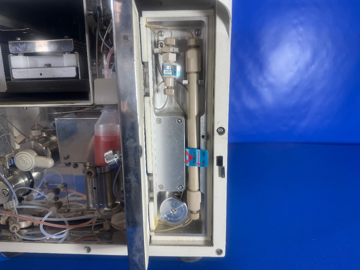 Tosoh IC-2001 Ion Chromatograph [b1240108707]