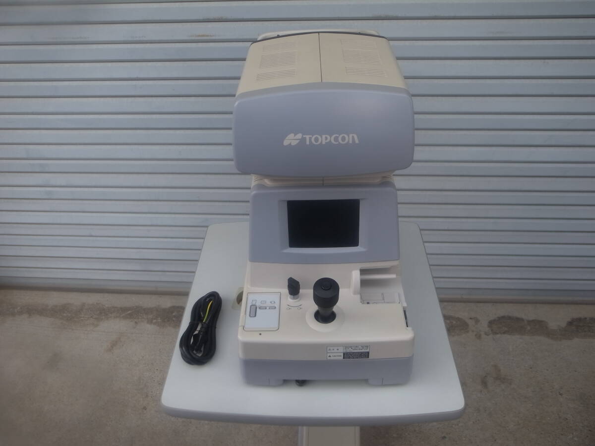 Topcon RM-8800 Autorefractometer with Motorized Optical Table (as-is) [n1239797976]
