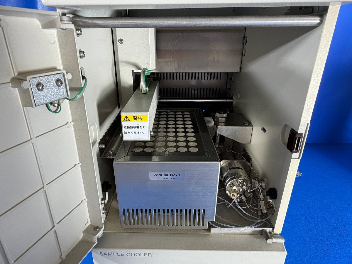 Shimadzu SIL10AXL Liquid Chromatograph Autosampler with Sample Cooler [b1240117307]