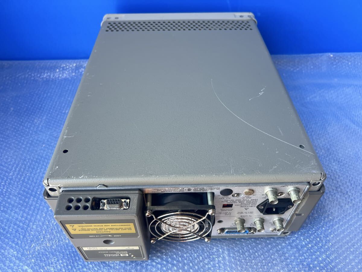 HP 8563E Spectrum Analyzer 9kHz-26.5GHz [f1240086713]