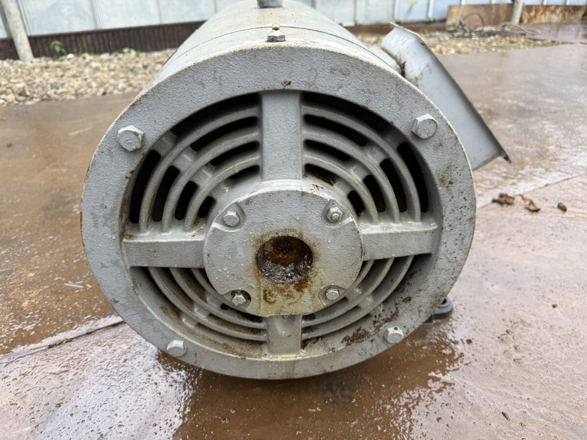 Mitsubishi Electric SB-E 200L Three-Phase Induction Motor 30kW 6P [v1240534444]
