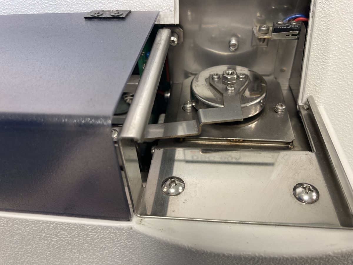 Shimadzu DSC-60A Differential Scanning Calorimeter with Autosampler [c1240616307]