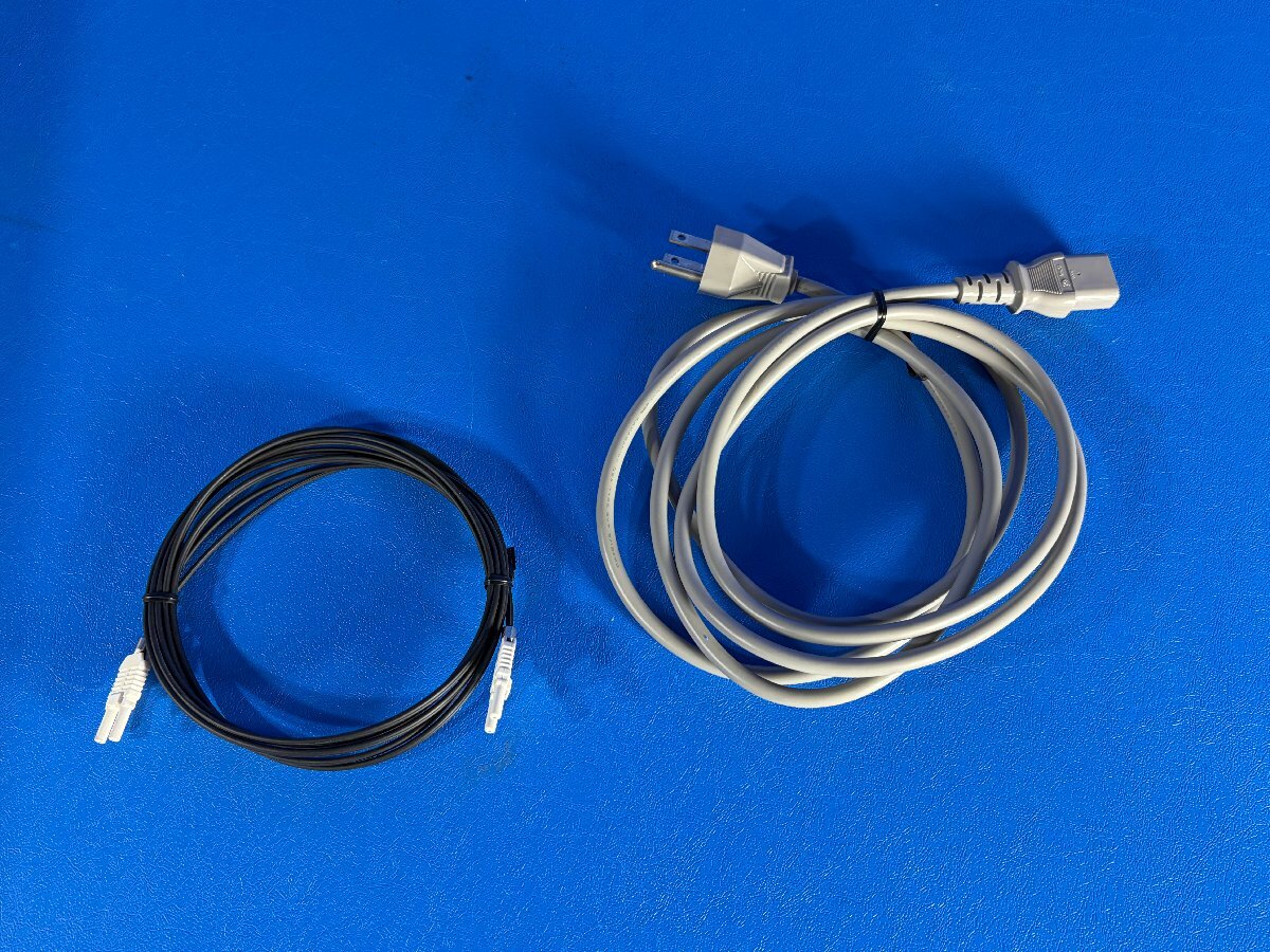 Shimadzu SPD-10A HPLC UV Detector [h1241061955]