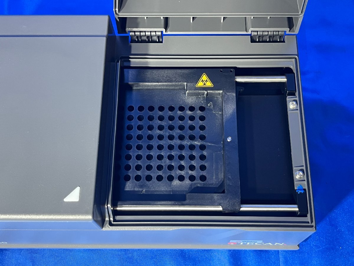 Tecan Infinite F50 Absorbance Microplate Reader [j1241055840]