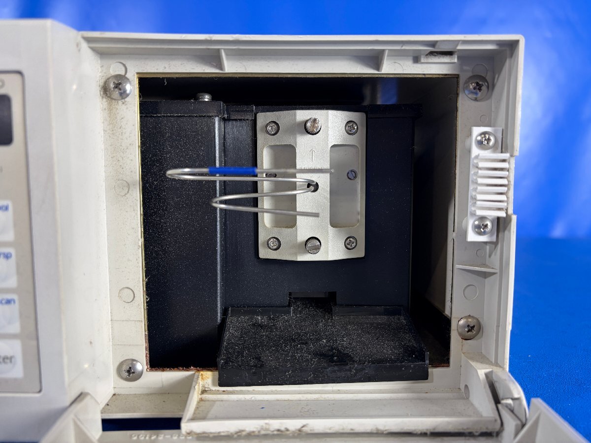Shimadzu SPD-10A HPLC UV Detector [h1241061955]