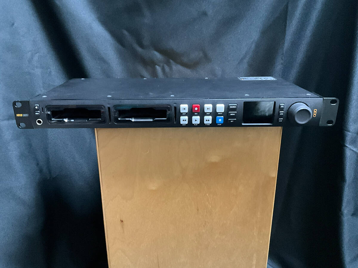 Blackmagic Design HyperDeck Studio 4K Pro [k1241083005]