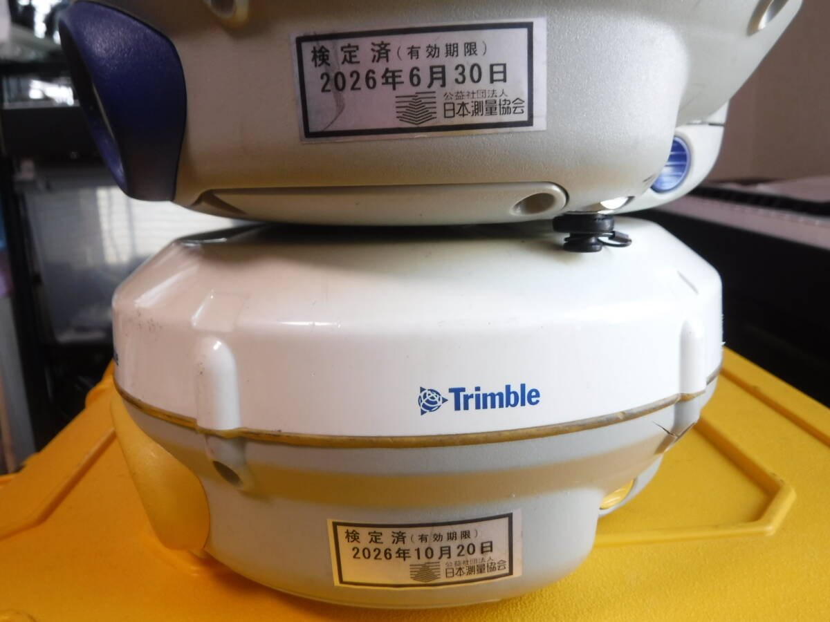Trimble R4-2 R6-2 GNSS Receiver Set with NOMAD Controllers [w1241157782]