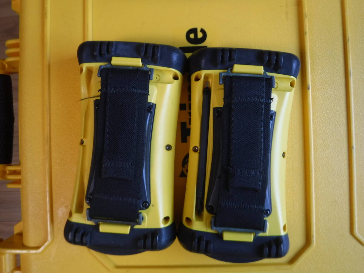 Trimble R4-2 R6-2 GNSS Receiver Set with NOMAD Controllers [w1241157782]