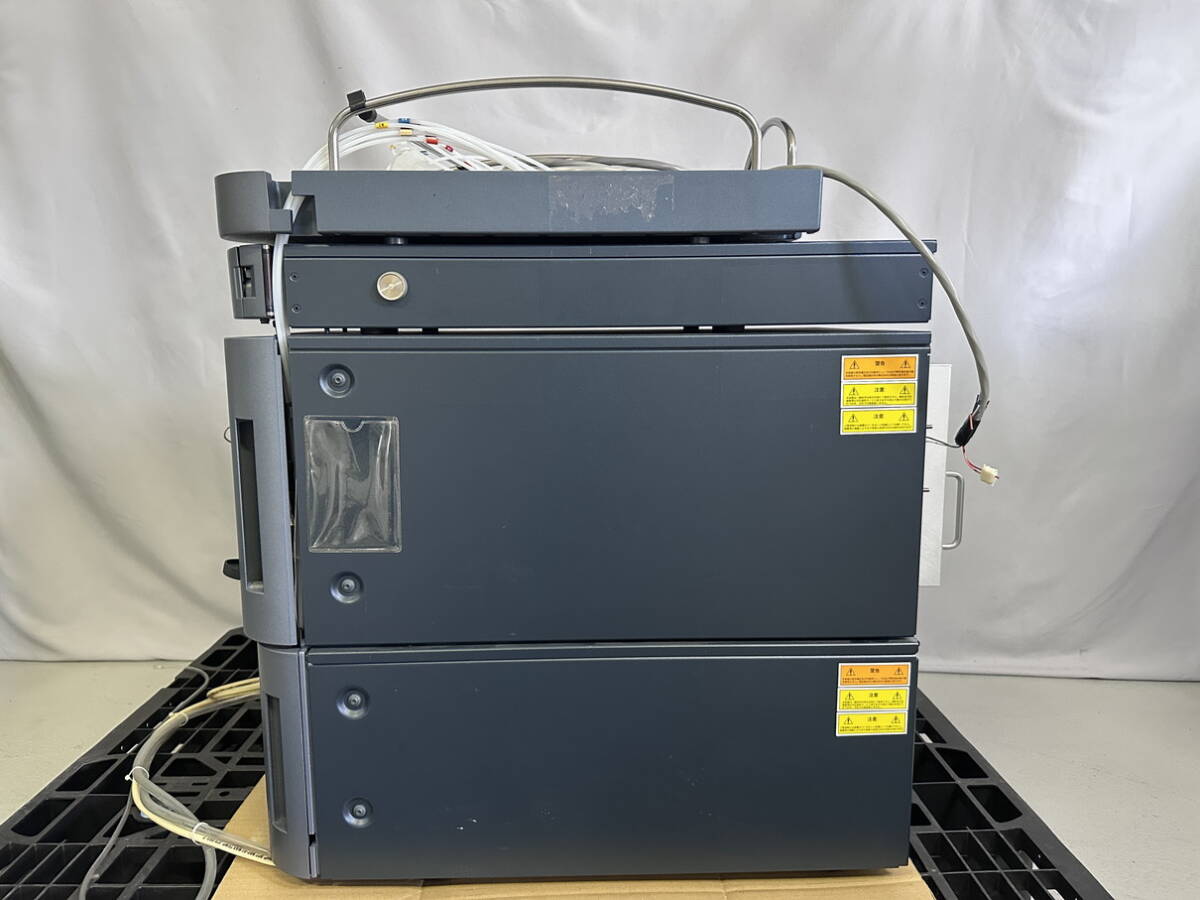 Waters ACQUITY UPLC System Sample Manager Binary Solvent Manager [d1241277911]