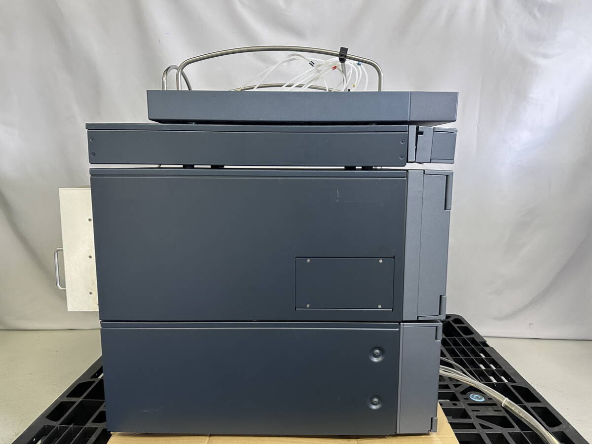 Waters ACQUITY UPLC System Sample Manager Binary Solvent Manager [d1241277911]