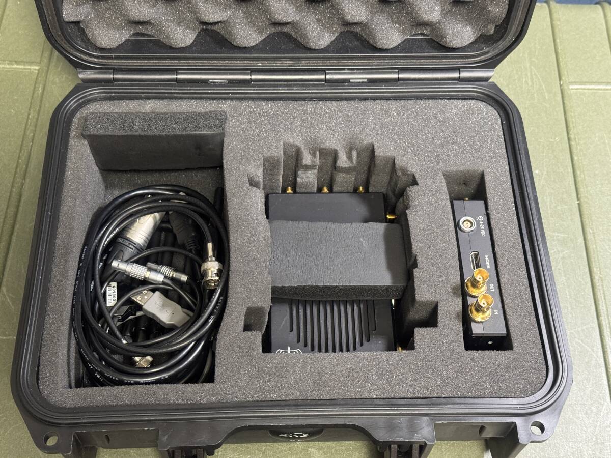 Teradek Bolt Pro 3000 Wireless Video Transmitter Receiver Set [v1241358524]