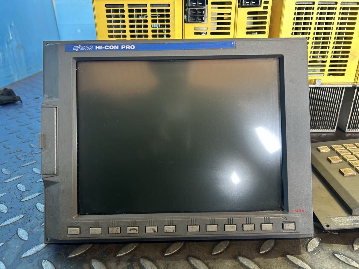 FANUC A06B-6110-H030 Amplifier Board with Screen Panel (for parts or not working) [u1241436958]