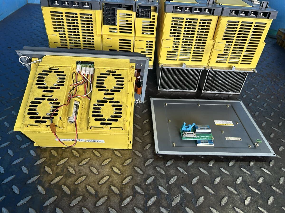 FANUC A06B-6110-H030 Amplifier Board with Screen Panel (for parts or not working) [u1241436958]