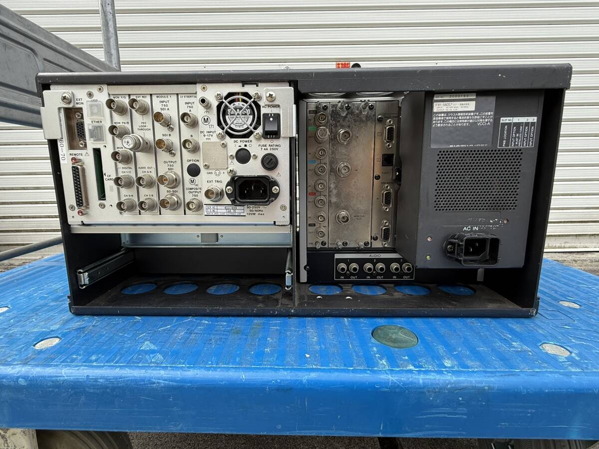 LEADER LV5700A Waveform Monitor SONY BVM-D9H5J Master Monitor Rack Mount Set [j1241593270]