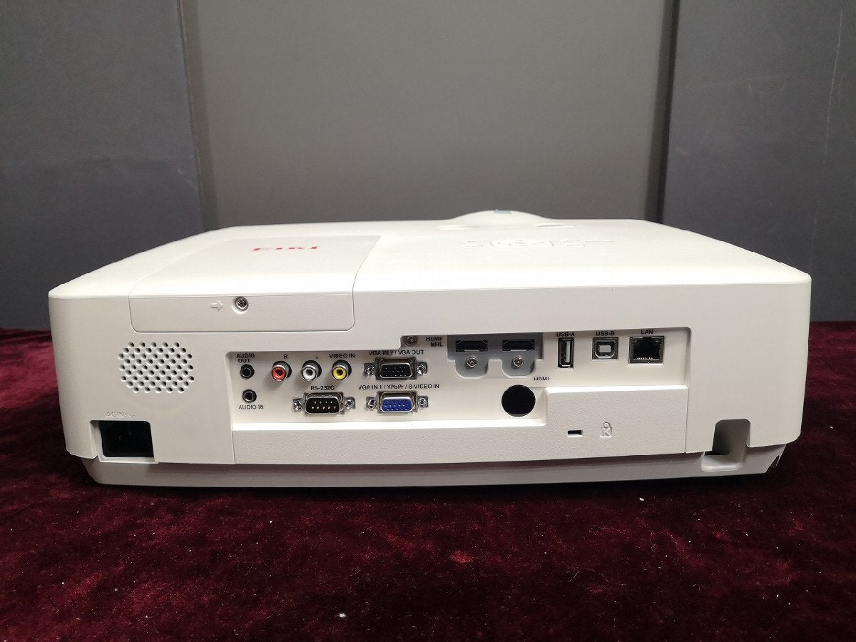 EIKI EK-308U Business Projector 6000lm WUXGA [w1241681640]