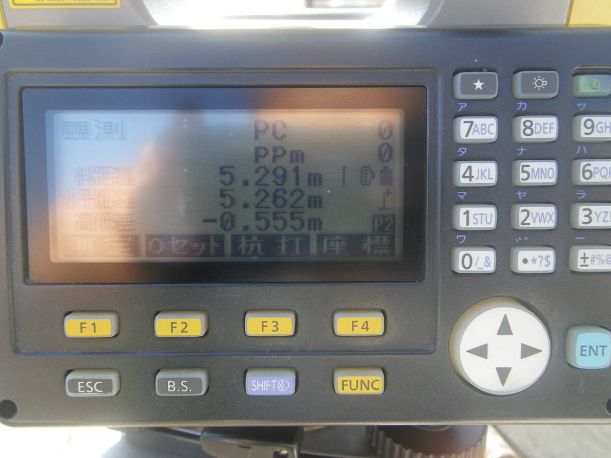Topcon ES-105 Total Station with 3 Batteries and Charger [k1241976590]