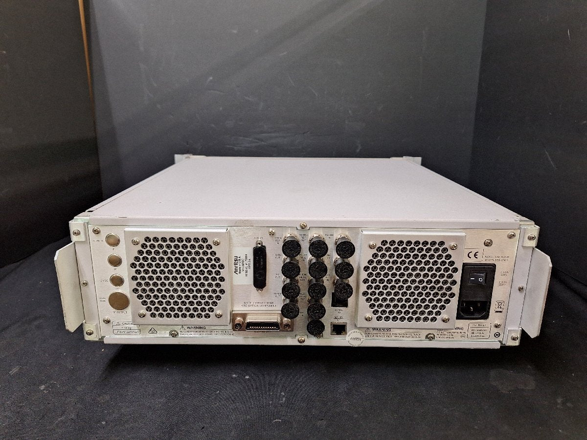 Anritsu MG3692C Signal Generator 20GHz Opt. 1A [f1242207740]
