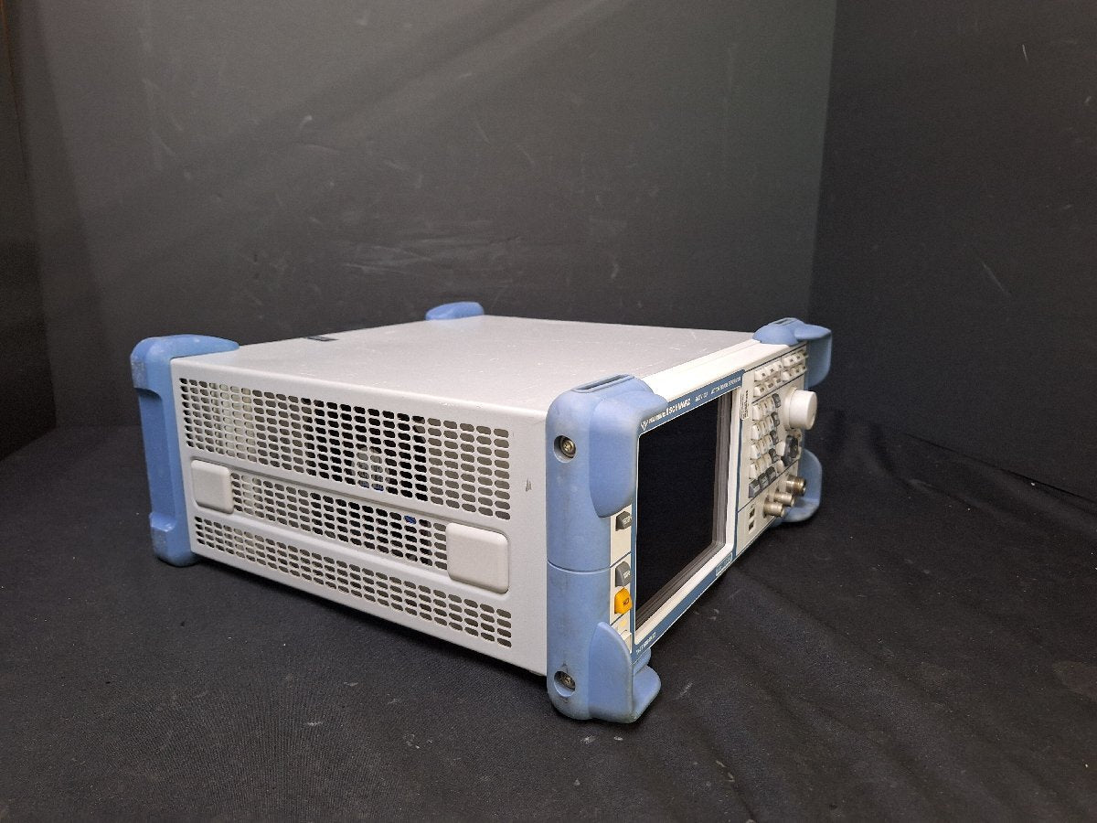 Rohde & Schwarz SMBV100A Vector Signal Generator 9kHz-3.2GHz Opt. B51 B103 K242 K246 K247 K255 [h1242220715]