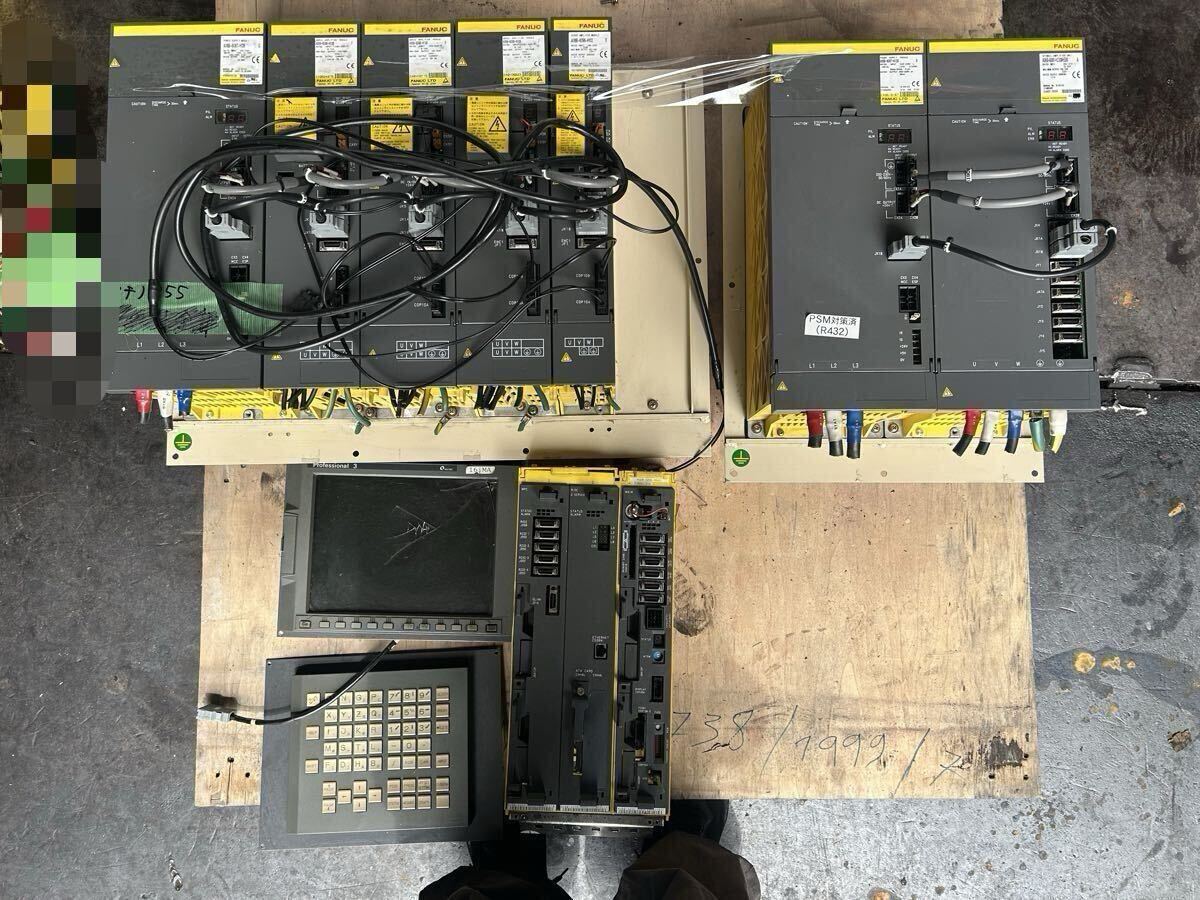 FANUC A06B-6087-H130 Servo Amplifier with Screen and Circuit Board (for parts or not working) [k1242367377]