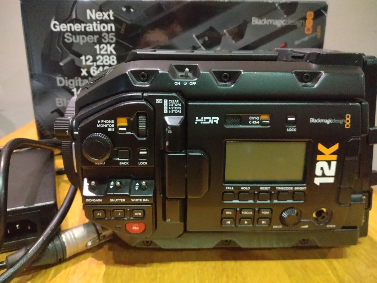 Blackmagic Design URSA Mini Pro 12K Cinema Camera [r1242403920]