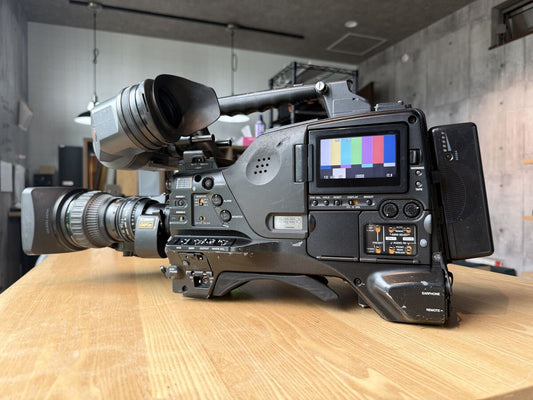 SONY HDW-650 Professional Video Camera with Lens [u1242487219]