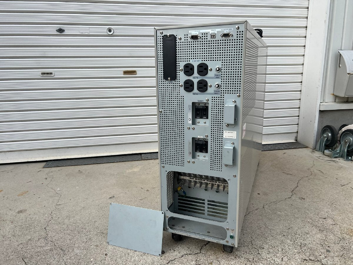 Mitsubishi Electric FW-V20-5.0K UPS 200V-100V 200V-200V Single Phase [l1242740030]
