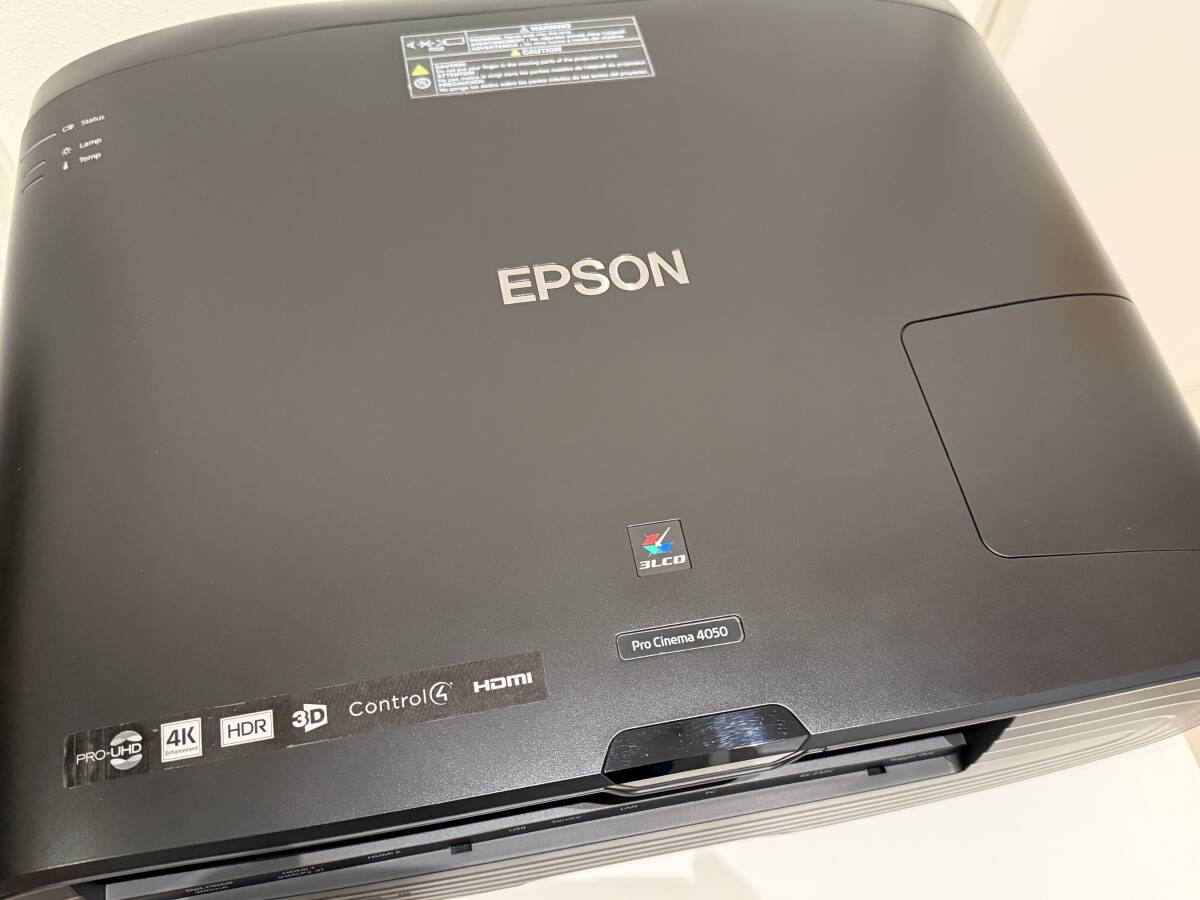 Epson Pro Cinema 4050 Projector [o1242753640]