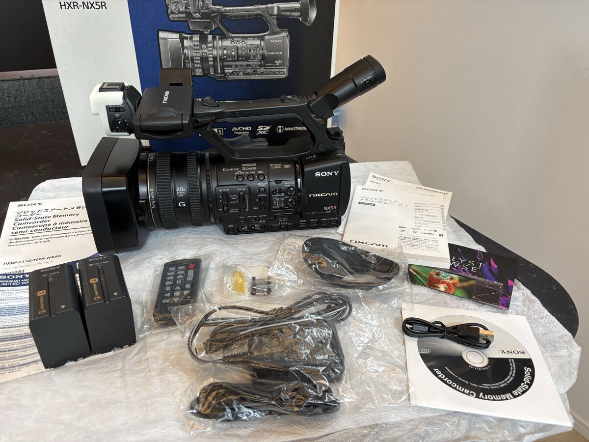 Sony HXR-NX5R Full HD Video Camera 2021 Model with Accessories [h1242799265]