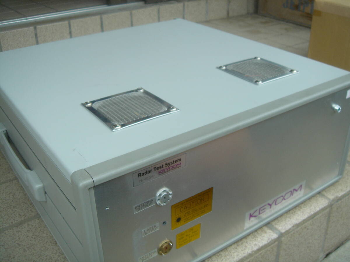 KEYCOM MC7220DM-79G-2T Radar Test System 76GHz-81GHz with Accessories [s1243019313]
